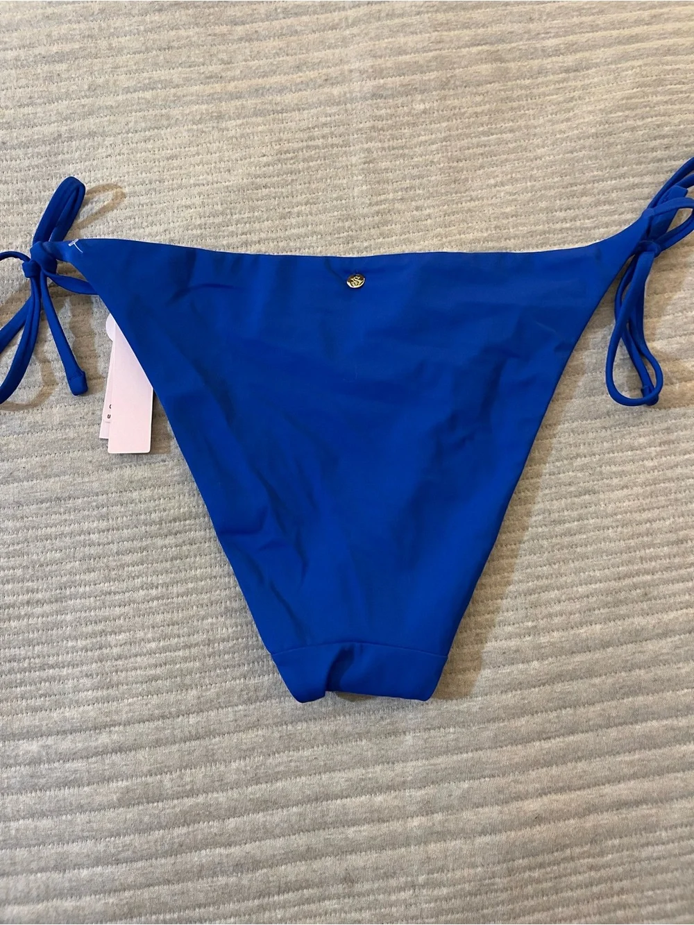 VICTORIA'S SECRET SIDE TIE STRING BIKINI BOTTOM medium SWIM SUIT CHEEKY KARIMA
